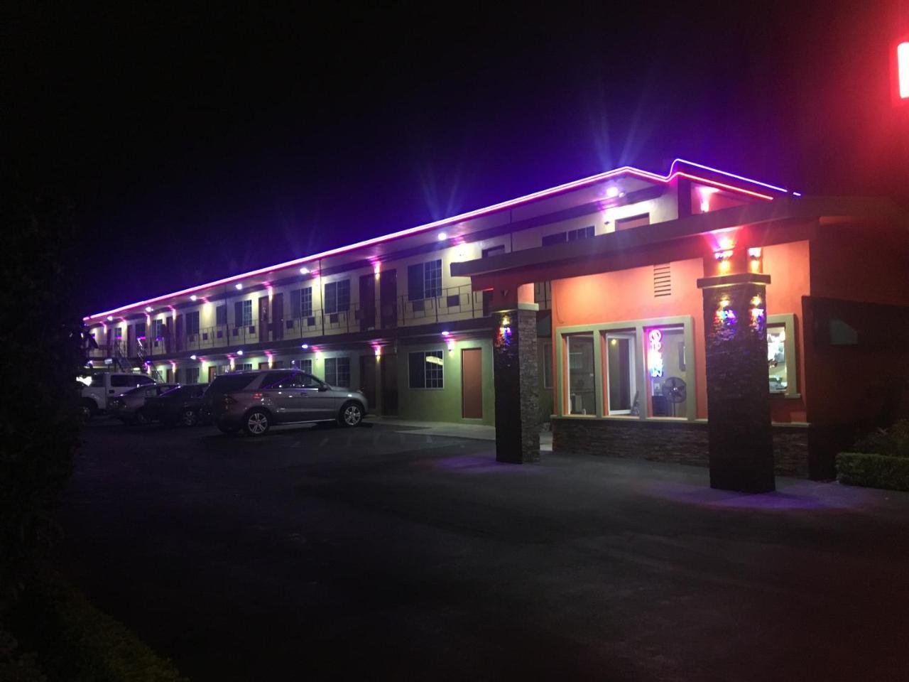 Villa Park Motel Ориндж Екстериор снимка